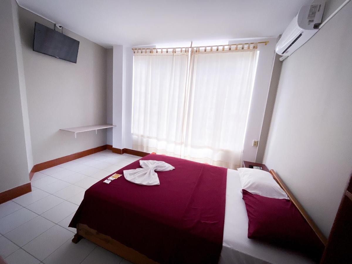Hostal Casa Blanca Puerto Francisco de Orellana Exteriér fotografie